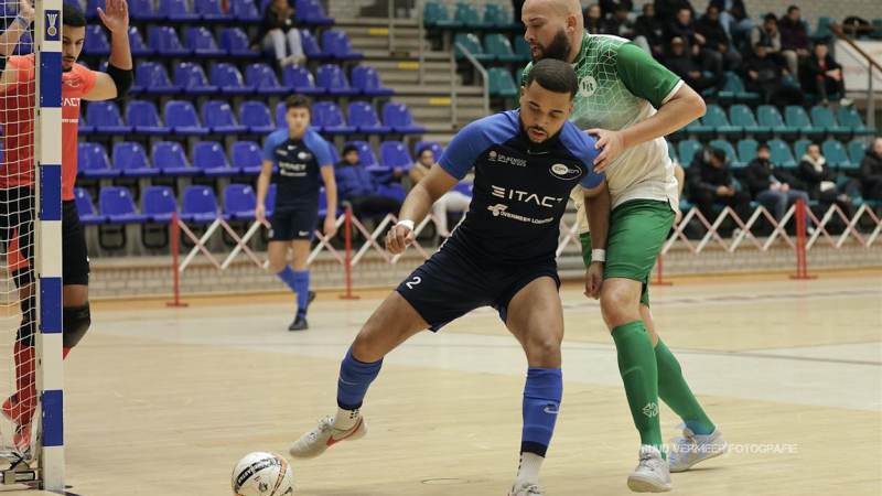 Futsal Rotterdam wint met 3-1 van OACN Boys