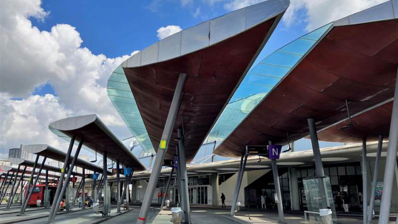 VIDEO: Achterstallig onderhoud Spijkenisse Metro Centrum