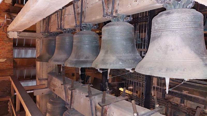 Onderhoud aan carillon Sint-Catharijnekerk 