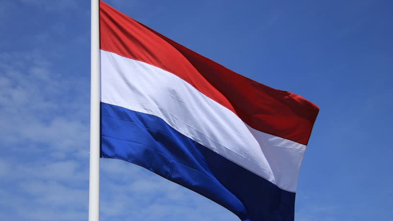 Burgemeester en college Voorne aan Zee aanwezig bij Koningsdag-activiteiten