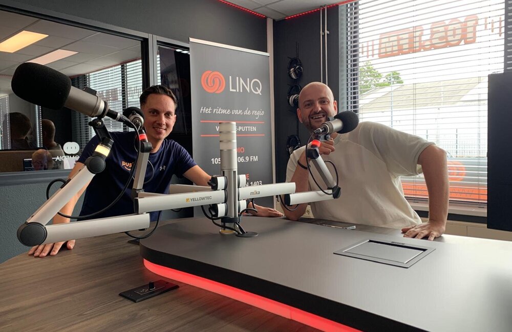 Thomas en Timon Stichting Push in radiostudio LINQ