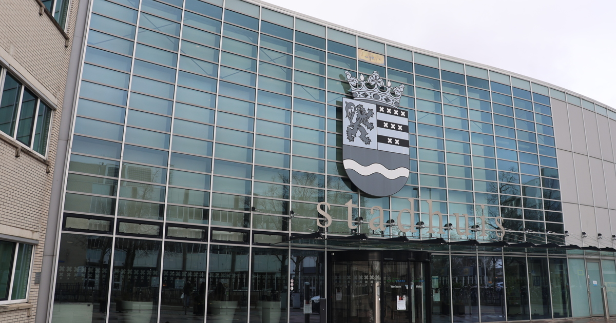 Gemeente Nissewaard test scanauto voor parkeercontroles