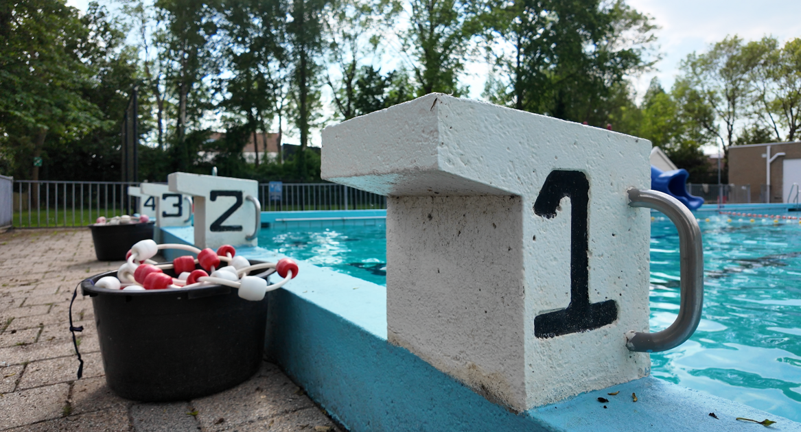 Legionella in leiding bij kleedkamer, zwembad Molengors tijdelijk dicht