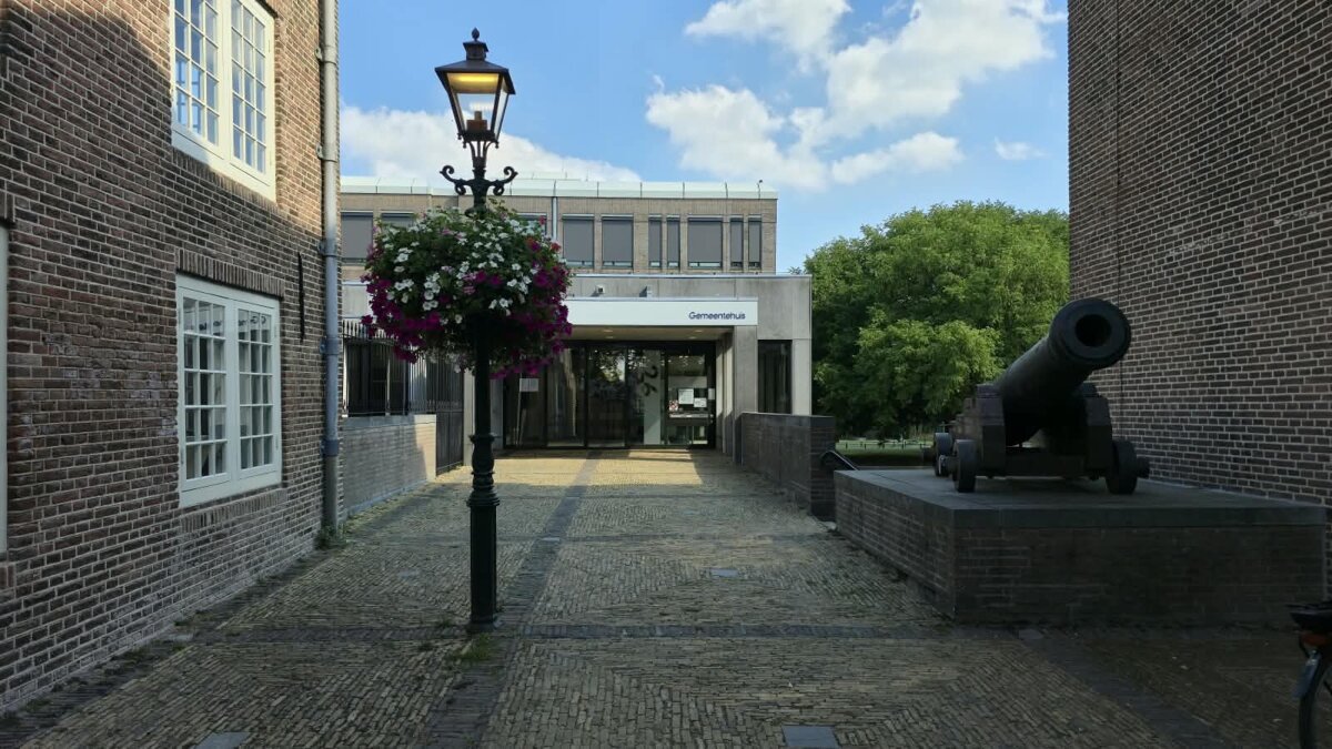 Gemeentehuis-Voorne aan Zee - Stock