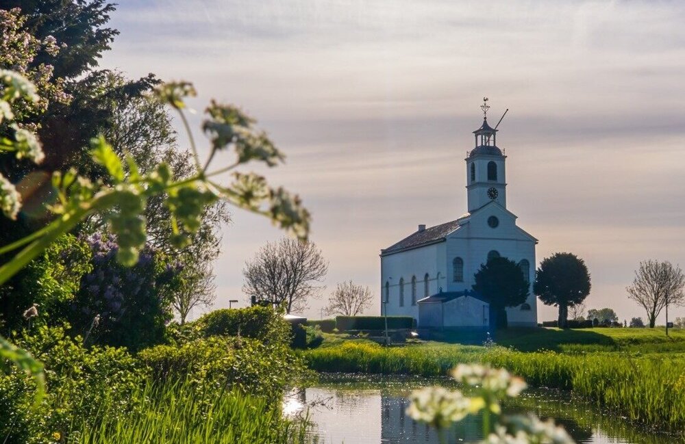 Kerkje Simonshaven - Fotografie Amanda van den Berg.jpg
