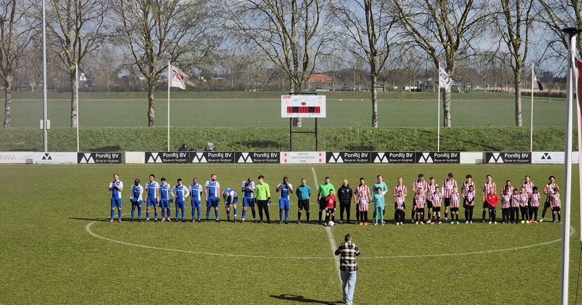 Blauwe rook boven ’t Spui: SCO troeft Hekelingen af in doelpuntrijke derby (2-5)