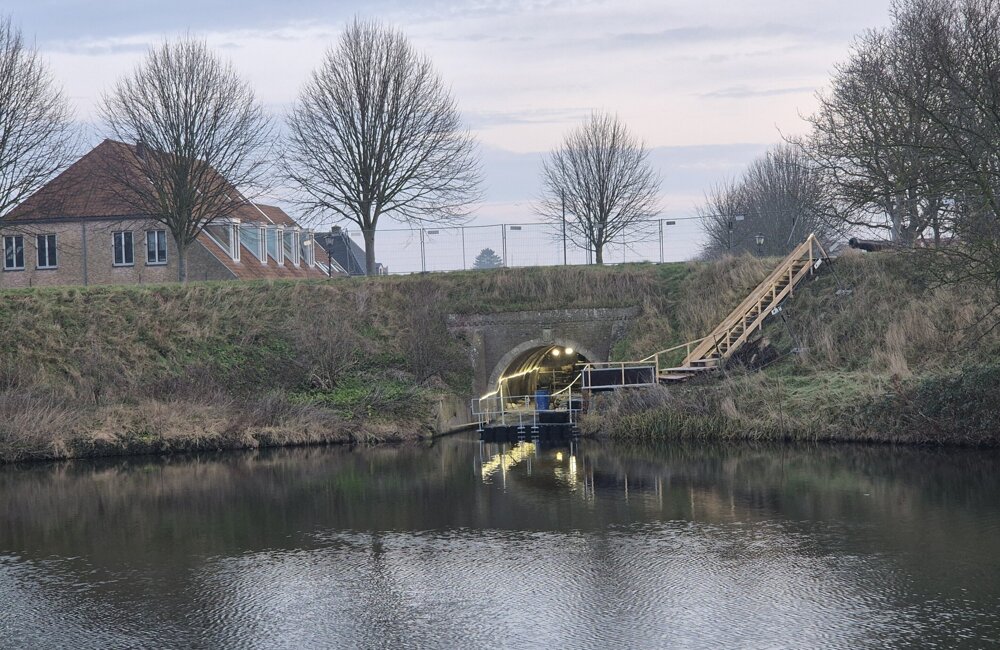 tunneltje vestingwal Brielle.jpg