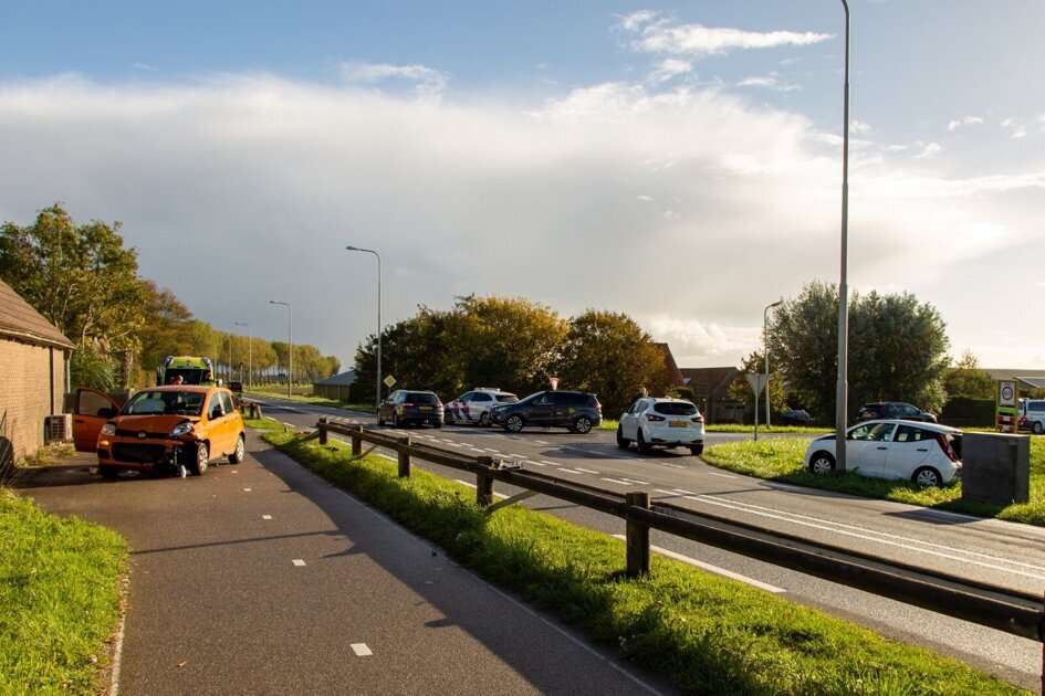 Aanrijding op kruising Zwarte Dijk en Hilseweg in Rockanje