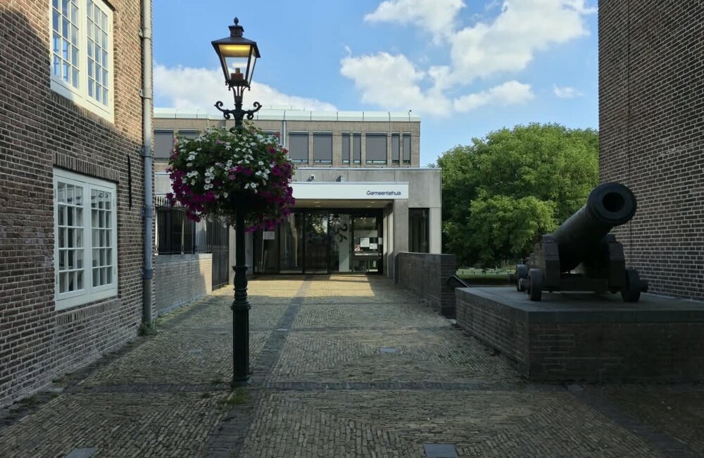 Gemeentehuis-Voorne aan Zee - Stock