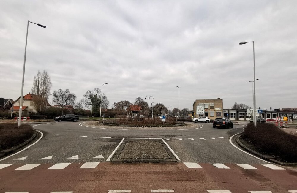evertsenplein-rotonde.jpeg