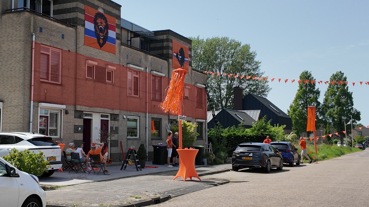 Marie van Regterenstraat WK oranje