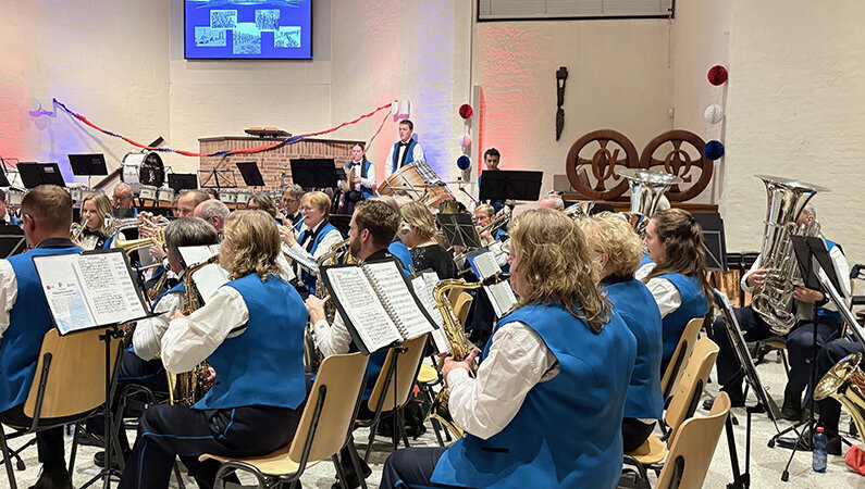 Jaarlijkse uitvoering van muziekvereniging 'Ons Genoegen' in Rockanje