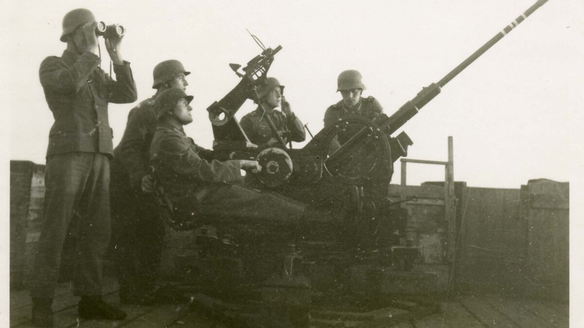 13_1_Flak