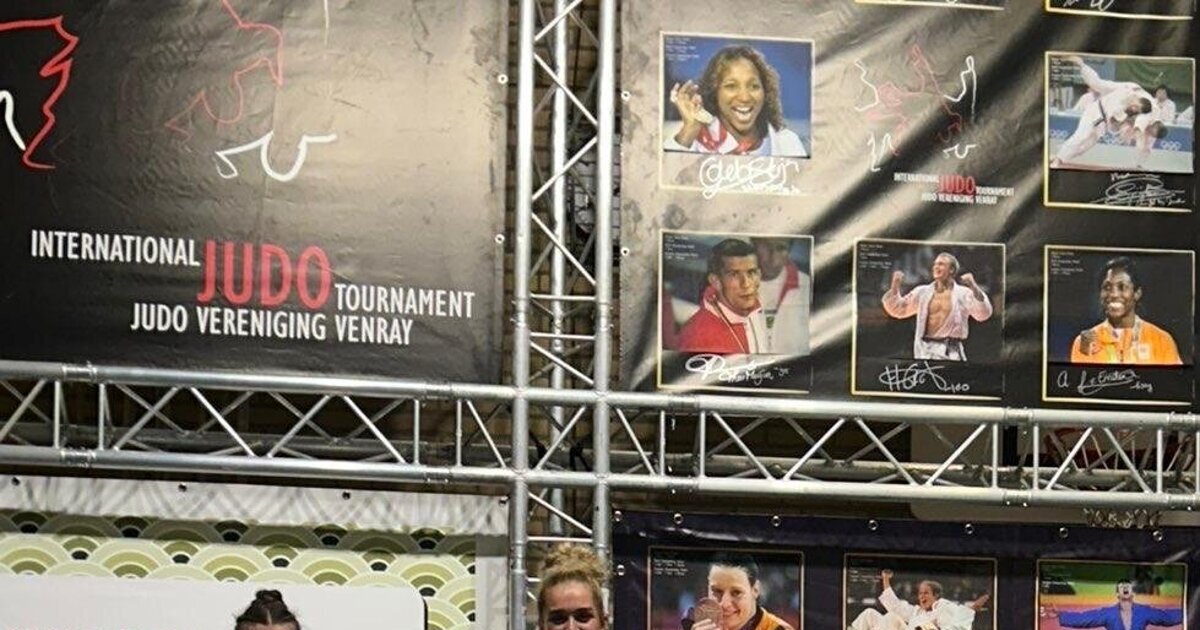 Hellevoetse judoka Roos van Herpt pakt derde plaats in Venray tijdens internationaal toernooi