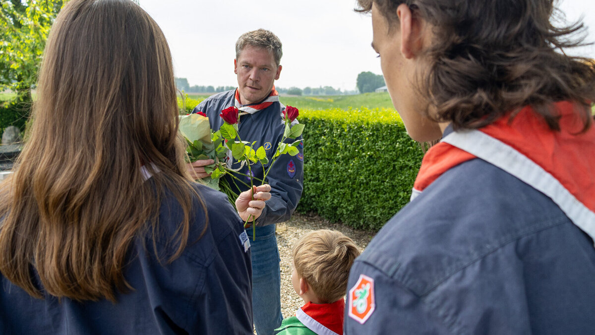 Herdenking_4mei_Zwartewaal (3).jpg