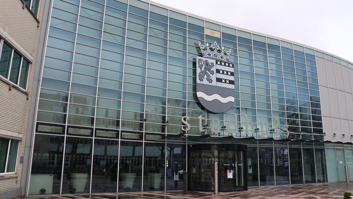 Stock_Gemeente_Nissewaard_Stadhuis