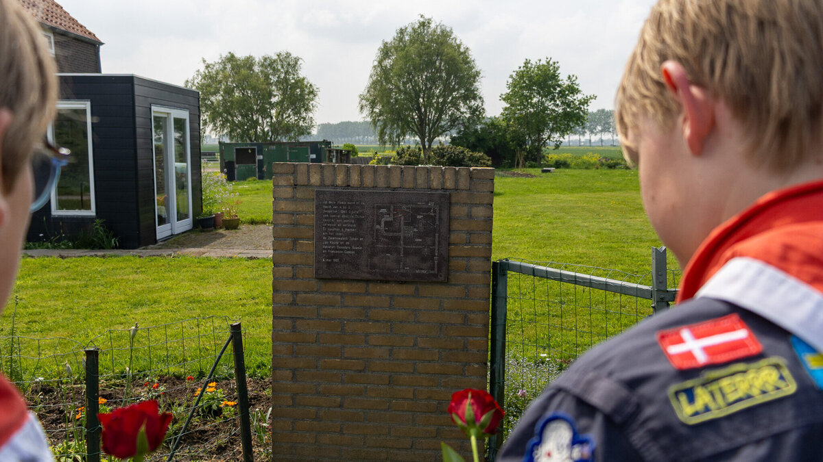 Herdenking_4mei_Zwartewaal (7).jpg