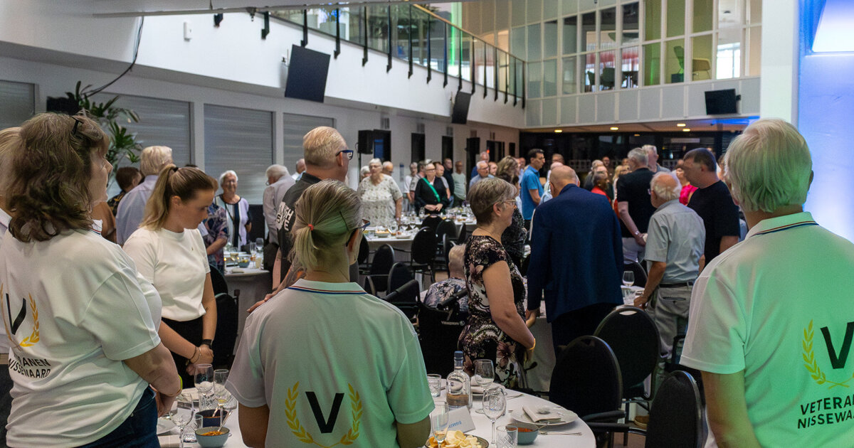 Burgemeester Lamers bedankt veteranen: ‘We zien u en danken u’