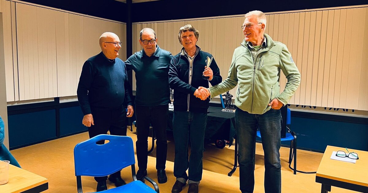 Derde prijs voor Piet de Kreij, eerste prijs voor filmploeg van Rik Kapoen