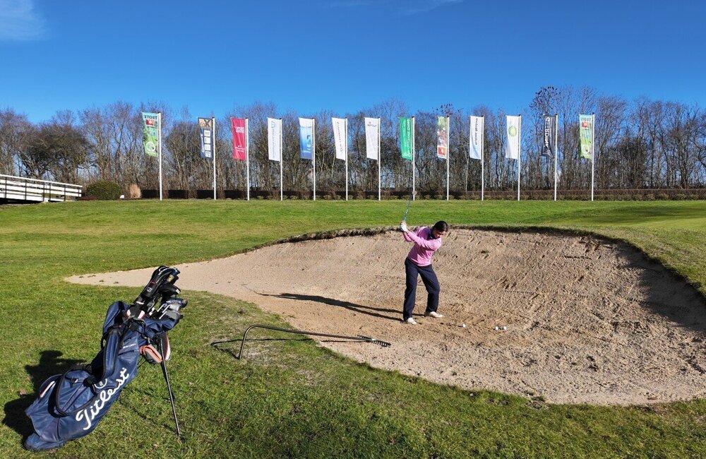 Rosanne Boere golf.jpg