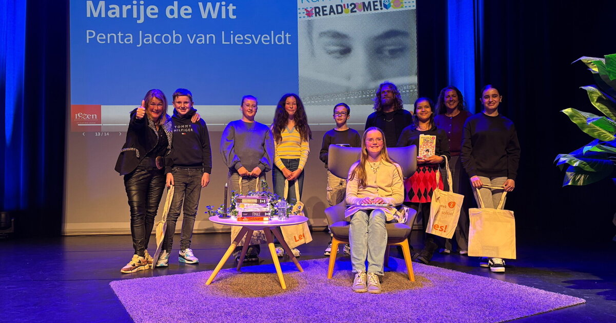 Brugklasser uit Hellevoetsluis wint regionale finale Read2Me!