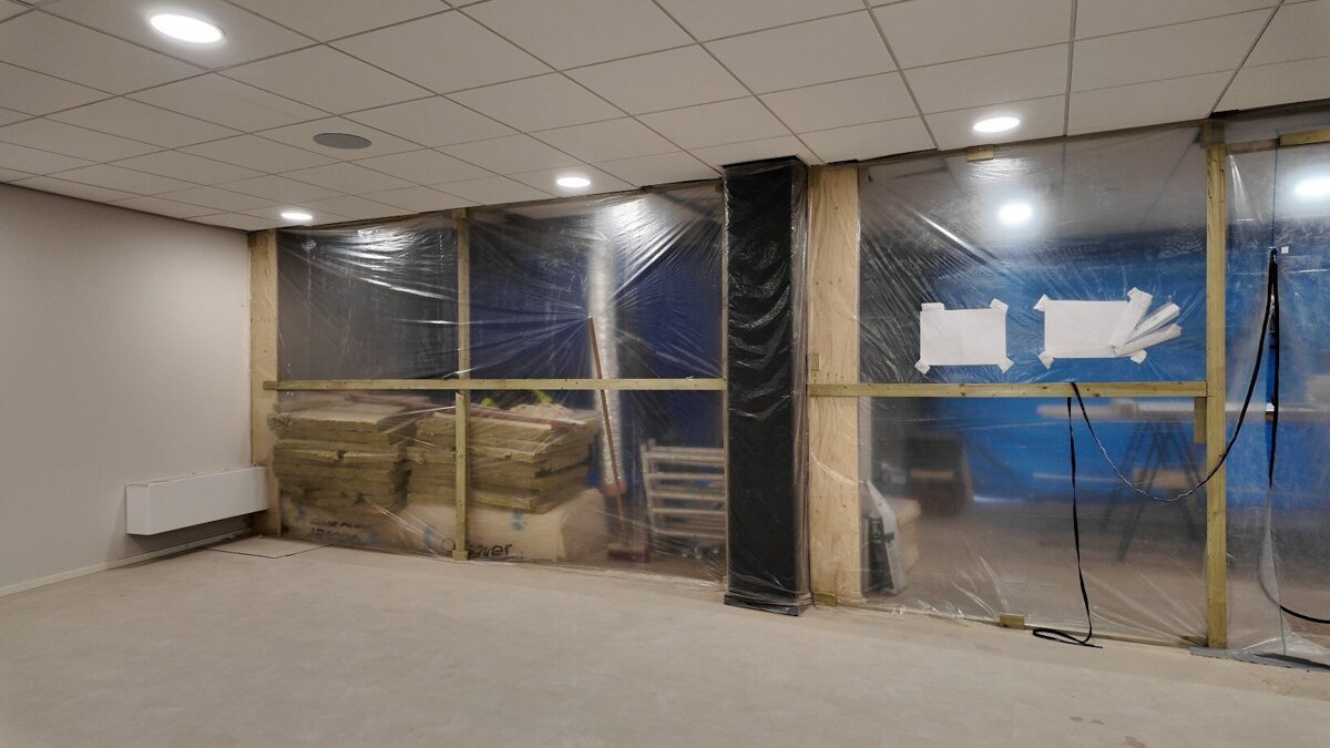 NIS sneak preview.jpg