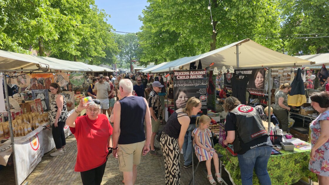 Maandag laatste dag Paardenmarkt