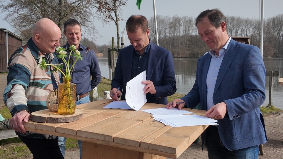 Samenwerking recreatieschap Voorne-Putten en Staatsbosbeheer verlengd