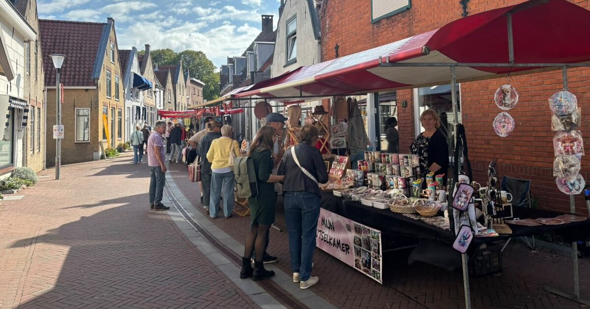 Gezellige drukte op de jaarmarkt in Zuidland