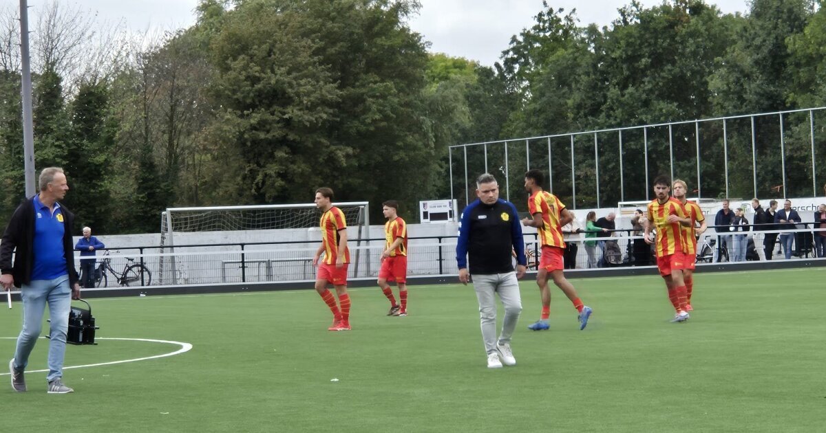 Zeges voor Rozenburg, FC Vlotbrug en GHVV'13, Zwartewaal en OHVV onderuit
